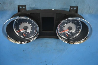 Cuadro de instrumentos velocímetro Chrysler Town & Country 2014-2016 OEM P56054925AA Foto 1 de 4
