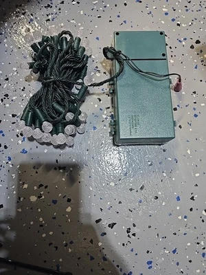 Juego de 50 luces LED Bethlehem Lighting a pilas con temporizador, centelleo, foto Sen Foto 1 de 4