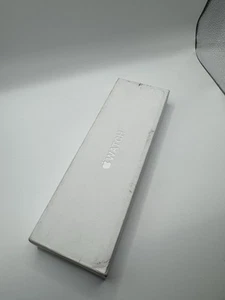 Apple Watch Series 10 GPS 42mm Silver Aluminum Case with Denim Sport Band - S/M - Photo 1 sur 3