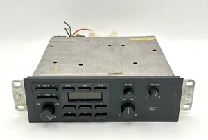 Vintage 1987-1991 Ford OEM AM FM Car Radio E7TF-18K844-AB F150 F250 Bronco - Foto 1 di 9