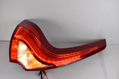 Luz trasera izquierda del lado del conductor OEM 2010-2017 Volvo XC60 90007892 ✅ Foto 1 de 4