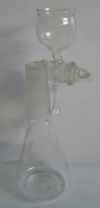 "PYREX" 50ml Glass Lab Equipment Vacuum ? (Attn: See Descrip./A Lot More Listed) - Picture 1 of 4
