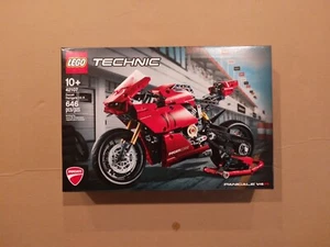 LEGO Technic 42107 Ducati Panigale V4 R New and Sealed - Picture 1 of 6