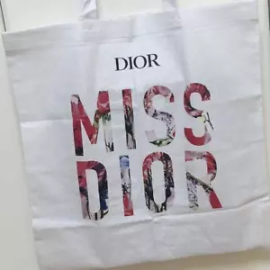 Borsa a tracolla Christian Dior Miss Dior edizione limitata regalo novità - Foto 1 di 3