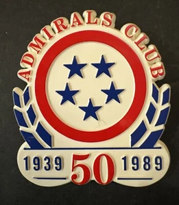 Pin American Airlines 50 Aniversario Admiral's Club 1939-1989 Botón RARO - Imagen 1 de 8