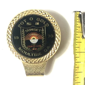 VINTAGE 1970 Pot O' Gold Pro-Am Golf Hat Clip / Money Clip Sunset Country Club - Picture 1 of 4