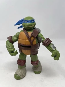 2012 Viacom Teenage Mutant Ninja Turtles Leonardo action figure 6" blu TMNT  - Foto 1 di 3