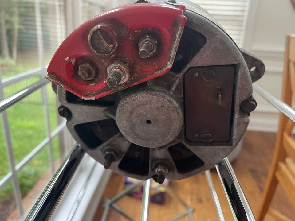 Motorola AMC Rambler 1963 motor generador núcleo (necesita reconstrucción) 12 V A12NAM451 Foto 1 de 4