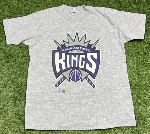 VTG 90's Salem Sportswear Sacramento Kings NBA T-Shirt Men's L Single Stitched Cover