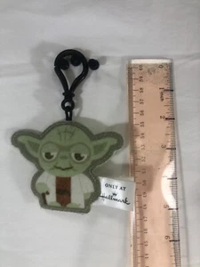 Star Wars YODA Felt Backpack Clip by Hallmark T37 - Picture 1 of 5
