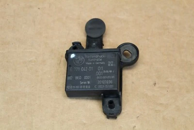 BMW E63 650i 2006 TPMS sensor de presión de neumáticos monitor derecho diestro 6771042-01  Foto 1 de 4