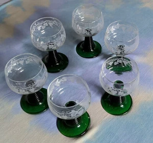 6  Luminarc  Wine Glasses Goblets Etched Grapevine Green Beehive Free Shipping - Picture 1 of 9
