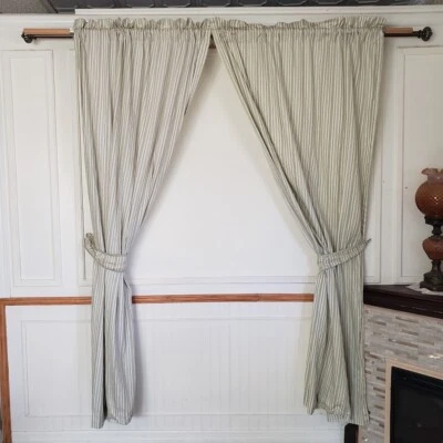 Cortinas Waverly Jardín Habitación Algodón 2 Paneles 84 W x 80 L Rayas Corbata Verde Amarillo  Foto 1 de 4