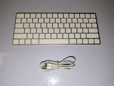 Apple Magic Keyboard Model A1644 MLA22LL/A White with Lightning Cable - Image 1 of 4