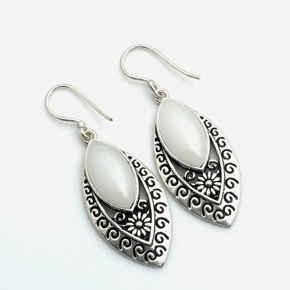 Grey Chalcedony Gemstone Handmade Drop Dangle Earrings Jewelry 1.8" AE-11430 - Image 1 of 1