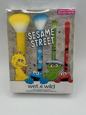 New Sealed Sesame Street Makeup Brush Set    Wet N Wild 4 Piece Limited Edition - Image 1 of 2
