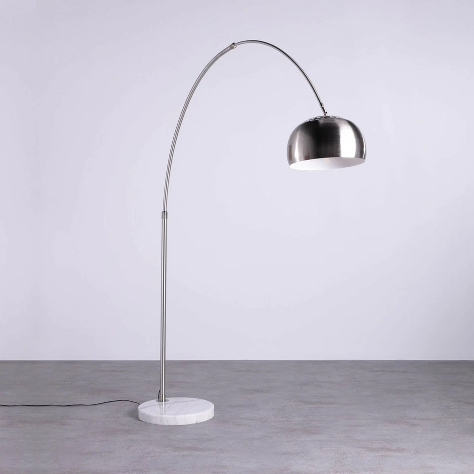LAMPADA AD ARCO DA TERRA. PER CASA E UFFICIO - Immagine 1 di 1