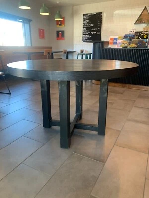 Mesa redonda de campaña Cayden Restoration Hardware Foto 1 de 3