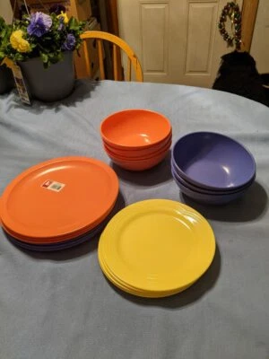 17 pc Melamine Dinner Salad Plates & Bowls  Blue, Coral & Yellow Solid Pattern  - Image 1 of 4