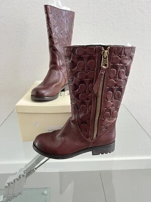 Botas de cuero Coach para mujer talla 8M firma San Valentín A7785 color marrón intenso Foto 1 de 4