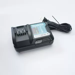 Makita DC10WD 12-Volt Lithium-Ion Battery Charger OEM Genuine Original - Picture 1 of 2