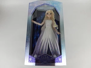 Disney Store Exclusive Elsa the Snow Queen Frozen 2 Limited Edition 17" Puppe - Bild 1 von 14
