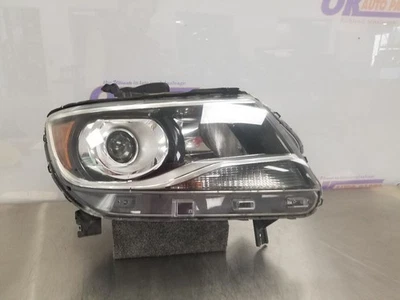 18 2018 CHEVY COLORADO ПАССАЖИРСКИЙ ПРАВЫЙ ПРОЖЕКТОР ФАРА В СБОРЕ  - Изображение 1 из 4