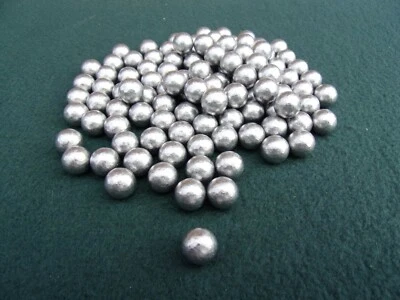 1kg 11.5mm approx round lead balls catapult slingshot ammo 110 approx - Image 1 of 3
