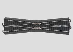 HO Scale Track - 24740 - Märklin - C Track - Wide Angle Crossing - Picture 1 of 1
