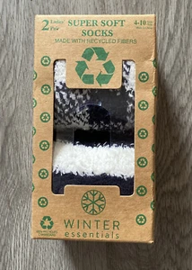 Socks Ladies 2 Pair Super Soft Size 4-10 Winter Essentials - Picture 1 of 1