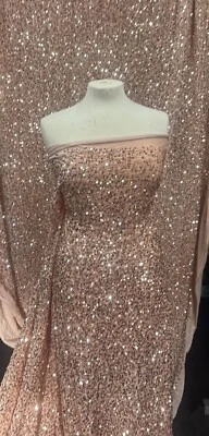 3 Meter Pfirsich Pailletten Stretch Samt Kleiderstoff 58" - Bild 1 von 4