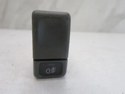 VOLVO V70 FRONT FOG LIGHT SWITCH 9162961 1996-2000 MIX1550-14 - Image 1 of 4