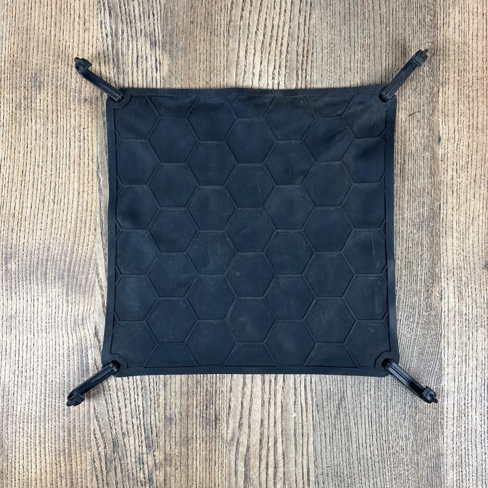 "Red de carga impermeable Delta Elasto Tarp para portabicicletas y cestas 10,5"" x 10,5""" Foto 1 de 4