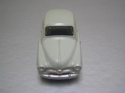 Dinky Toys 24U Simca 9 Aronde made in France vintage rare 1/43 scale Near Mint - Image 1 of 4
