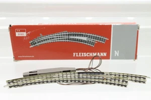 N Fleischmann 9169 Bogenweiche rechts elektrisch Weiche Gleis OVP N92 - Picture 1 of 3
