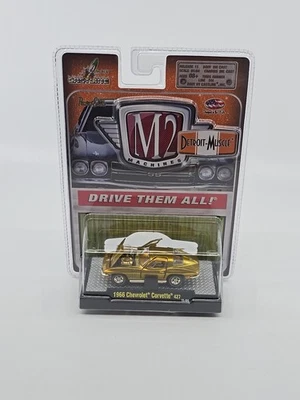 2010 M2 MACHINES DETROIT MUSCLE 1/64 1966 Chevrolet Corvette 427 Gold Chase - Image 1 of 3