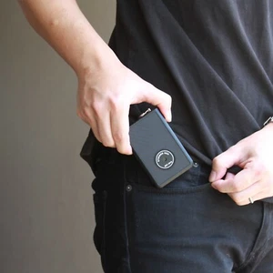 Stinger Sicherheit minimalistische Geldbörse persönlicher Alarm: Aluminium Kartenhalter  - Bild 1 von 24