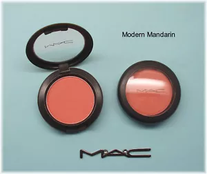 Zwei neue MAC *MODERN MANDARIN* Satin Powder Blush ~ rot orange ~ eingestellt - Bild 1 von 2