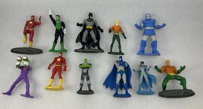 Lote de 11 figuras de la Liga de la Justicia s17 s19 s21 DC Comics Batman Flash Joker y más Foto 1 de 2