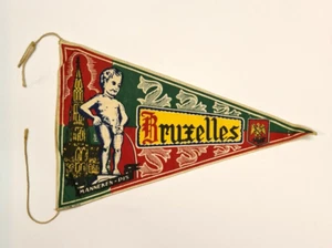 Vintage Wimpel Flagge Souvenir Brüssel Belgien 50er Jahre Manneken P - Bild 1 von 9