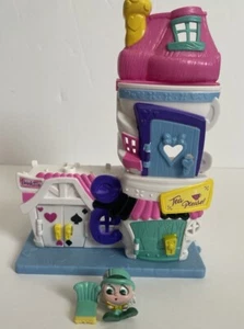 Disney Doorables Serie Alice nel Paese delle Meraviglie Playset Cappellaio Matto Negozio di Tè - Foto 1 di 7