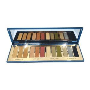 Charlotte Tilbury Starry Eyes To Hypnotise Instant Eye Palette - Discontinued - Picture 1 of 5