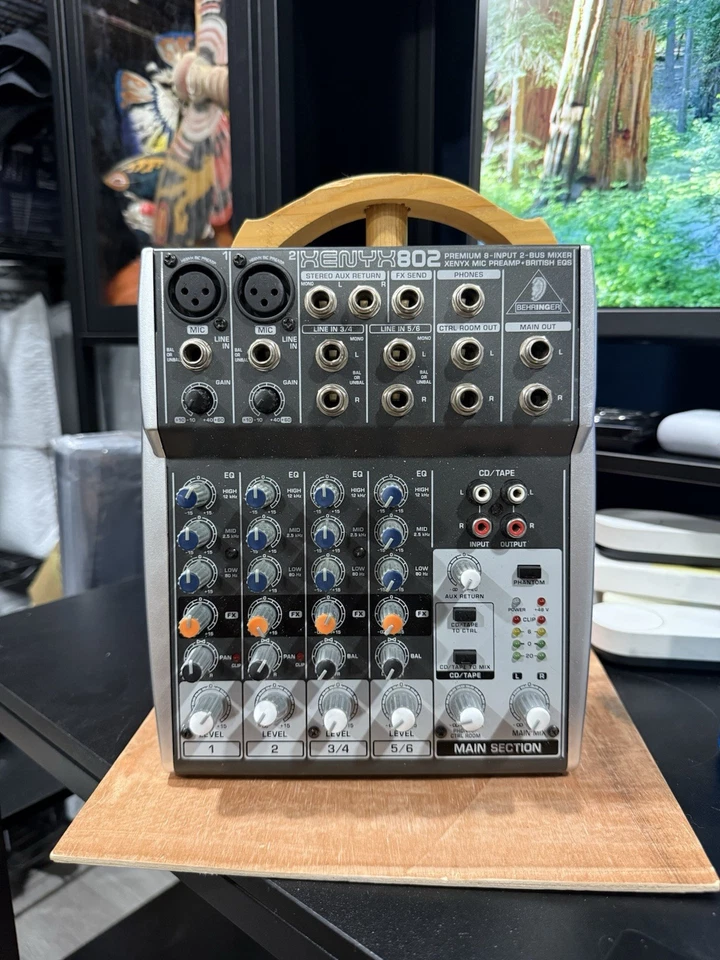 Behringer XENYX 802S 8-Channel Analog Mixer No Cord, Has Bent Knob TESTED! - Image 1 of 4