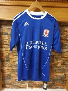 Middlesbrough AdidasAway Football Shirt 2010/11 Adults Large Signed By Squad - Picture 1 of 24