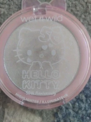 wet n wild Hello Kitty 50th Anniversary Kind Hearted Highlighter NIB - Image 1 of 3