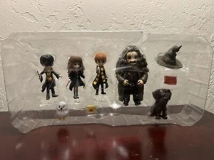 Harry Potter Mini Magiche Set Primo Anno Hagrid, Ron, Hermione, Harry Potter - Foto 1 di 4