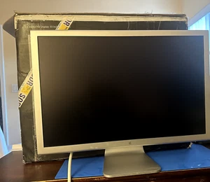 Apple Cinema Display 30" Model M9179LL/A Dual Link DVI Mini DP HDMI $1 Bid NR - Picture 1 of 6