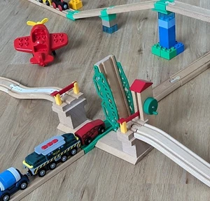 Brio Ersatzteil - Schranke für Hebebrücke (33757) - Bild 1 von 3