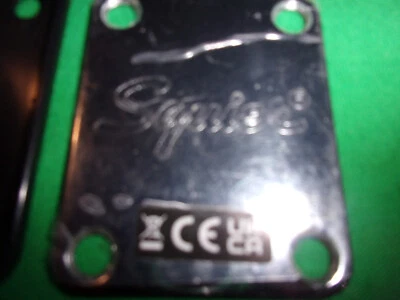 NUEVO Cromo Placa Cuello Squier Horizontal Telecaster Stratocaster Jazz & P Bajo Foto 1 de 3