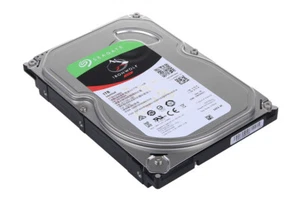Seagate IronWolf NAS 1 TB 3,5" SATA HDD @5,9k // ST1000VN002 - Foto 1 di 5